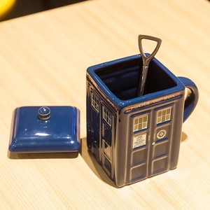 Taza <span class=keywords><strong>de</strong></span> Cerámica Creativa con <span class=keywords><strong>Diseño</strong></span> <span class=keywords><strong>de</strong></span> Doctor Who, Estilo Retro, Tendencia <span class=keywords><strong>de</strong></span> Internet, <span class=keywords><strong>para</strong></span> Mujer, Novedad 2024 - Product Image 3