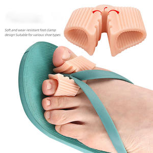 Nuevo diseño de gel de silicona SEBS cuidado de los pies elástico 2 agujeros separador de dedos Hallux valgus Dispositivo de corrección de <span class=keywords><strong>juanetes</strong></span> para <span class=keywords><strong>chanclas</strong></span> - Product Image 3