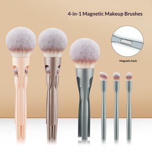 Nouvel ensemble de 4 pinceaux de maquillage magnétiques pour le visage et les yeux, pratique pour les voyages, avec poils en fibres synthétiques - Product Image 1