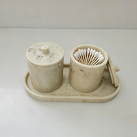 Ensemble de 3 pots de salle de bain en résine imitation travertin avec plateau ovale, pots à cotons-tiges et bâtonnets de coton avec couvercles, plateau de comptoir de vanité