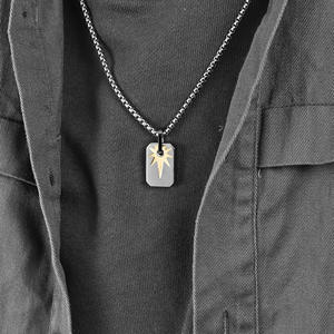 Collar de Acero Inoxidable con Estrella Cuadrada, Estilo Retro Creativo, Moderno, Versátil y de Lujo Ligero para Hombre, Venta al Por Mayor - Product Image 4