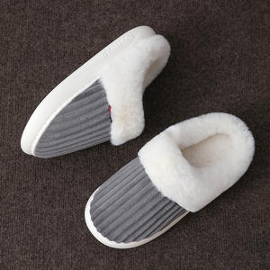 Pantuflas de Felpa con Forro de Coral Grueso y Suela de PVC, Nuevos Materiales, Venta al Por Mayor, Zapatos de Casa para Parejas, con la Mejor Calidad de Fábrica - Product Image 4