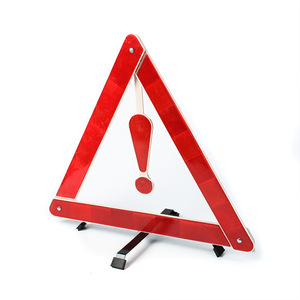 Señal Triangular de Advertencia para Automóvil, 390x350mm, ABS Reflectante, Montaje en Suelo, para Uso de Emergencia en Vehículos - Product Image 3