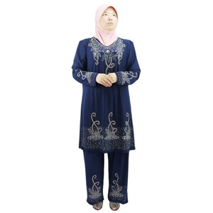 Ropa de Oración Musulmana de Fábrica OEM ODM, Túnica Floral de Cobertura Total para Mujeres Islámicas, Transpirable, de Poliéster, para Bodas de Verano - Product Image 1