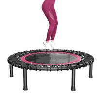 Parc de trampolines intérieur pour adultes, équipement de fitness sûr en mousse PVC, couleur et logo personnalisables, sans filet de protection, pour garçons