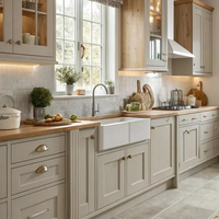 Meuble de cuisine shaker sur mesure, armoires de cuisine modernes style farmhouse peintes avec charnières DTC à fermeture douce et îlot central