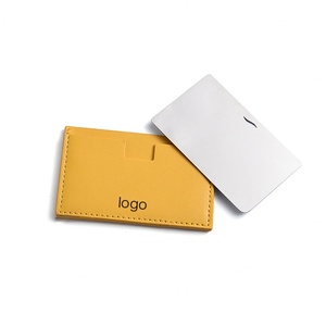 Espejo de Maquillaje de Doble Cara con Diseño Hueco en Color Amarillo y Estuche de PU - Product Image 3