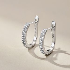 Boucles d'oreilles créoles Dylam Elegance en argent S925 plaqué rhodium, bijoux fins de luxe pour femmes, accessoires de mode, zircone cubique 5A - Product Image 2