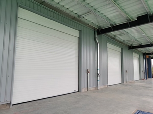 <span class=keywords><strong>Porte</strong></span> sectionnelle industrielle moderne en alliage d'aluminium et acier, coulissante et élévatrice, <span class=keywords><strong>motorisée</strong></span>, étanche, pour entrepôt commercial et <span class=keywords><strong>garage</strong></span> - Product Image 5