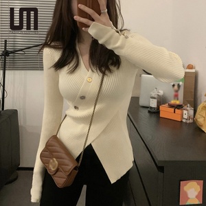 Prodotto di Tendenza OEM ODM, <span class=keywords><strong>Abbigliamento</strong></span> Autunnale da <span class=keywords><strong>Donna</strong></span>, Cardigan Lavorato a Maglia, Elegante Maglione Slim con Scollo a V, Manica Lunga Casual per Signore - Product Image 1