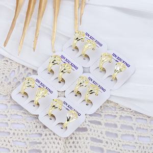 Boucles d'oreilles créoles Jxx en plaqué or 14 carats, design cœur fantaisie tendance pour femmes, idéales pour mariages et occasions spéciales - Product Image 2