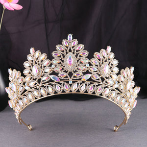 QS <span class=keywords><strong>Couronne</strong></span> de <span class=keywords><strong>princesse</strong></span> de luxe transfrontalière ornée de feuilles et de strass, idéale pour mariages, concours de beauté et reines - Product Image 1