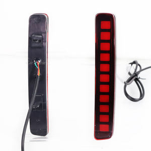 Réflecteur arrière LED pour <span class=keywords><strong>Toyota</strong></span> <span class=keywords><strong>Yaris</strong></span> Cross <span class=keywords><strong>2020</strong></span>, 2021, 2022, phare anti-choc, feu de freinage, clignotant dynamique - Product Image 5