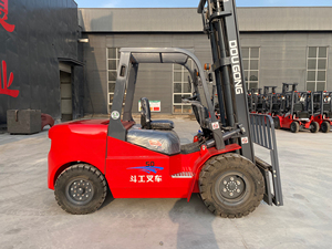 Yüksek Kaliteli CPC50 5 Tonluk Dizel Forklift 2 Kademeli 3-4.5m Portal Mekanik Şanzımanlı 4 Çekerli Dolu Lastikli Her Türlü Araziye Uygun - Product Image 4