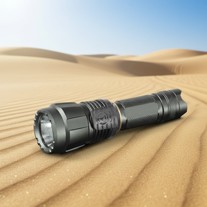 Linterna LED de Mano Recargable de Alta Potencia, Industrial, Impermeable IP68, 2000 Lúmenes, Aluminio, Haz Ajustable de 200-300M, USB - Product Image 1