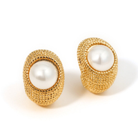 Boucles d'oreilles rétro en métal texturé en forme de C, imitation perle, anti-transpiration, style vintage, pour femme, cadeau, usage quotidien ou soirée