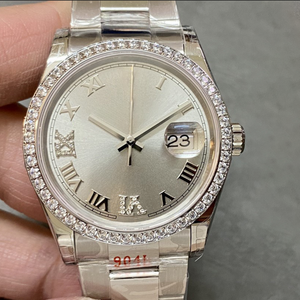 Equipado con el movimiento automático integrado de cuerda automática 3235. Reloj Mecánico Rosa Premium Más Vendido - Product Image 1