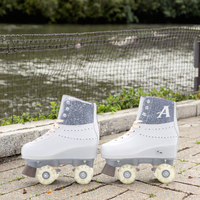 Vente directe d'usine de patins à roulettes extérieurs professionnels de haute qualité à deux rangées pour enfants Design agressif avec rouleau clignotant