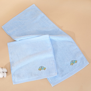 Vente en gros de serviettes en pur coton 100% brodées pour bébé - Product Image 6