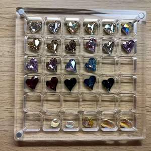 กล่องเก็บของตัวอย่างเปลือกหอยเล็กลายตาราง36ช่องกล่องแสดงอะคริลิกงานหัตถกรรมแม่เหล็กขนาดเล็ก - Product Image 1