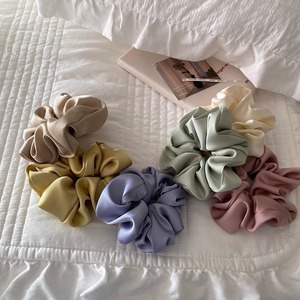 Fabricantes de faixas elásticas de seda para cabelo de cetim personalizadas, embalagens em massa, laços de cabelo para desenho animado