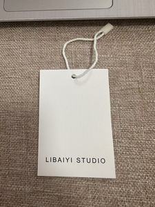 Etiquetas Colgantes para Bolsos de Papel Impresas en Fábrica Hechas en China - Product Image 4