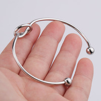 BM Bracelet de noeud de coeur en acier inoxydable écologique pour les femmes Accessoire de mode de placage sous vide non terni