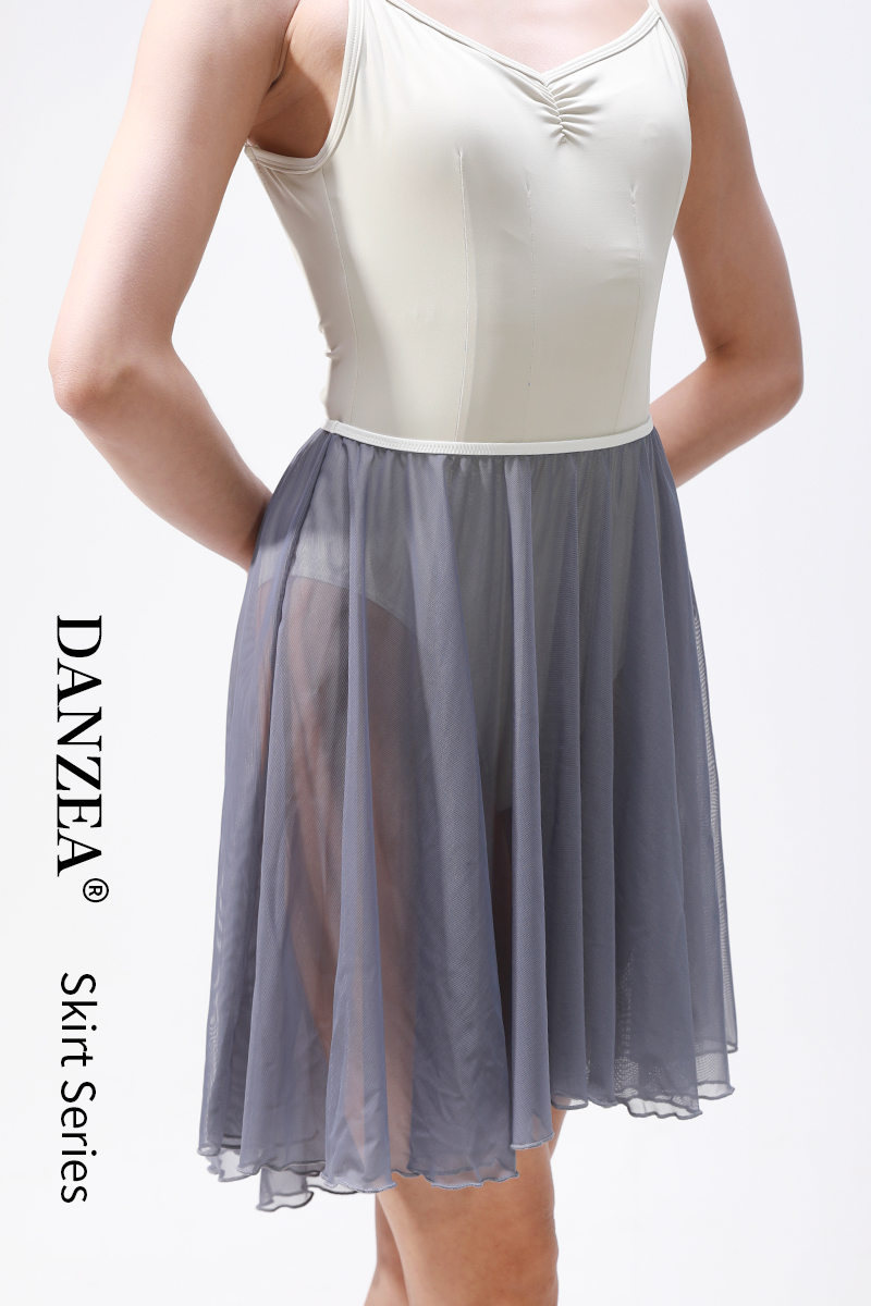 Vestido de corte entallado [gris montaña lejana]