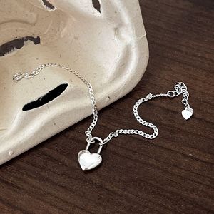 Pulsera con cierre de corazón de plata pura S925 para mujer, elegante joya con dije, regalo, accesorio de moda - Product Image 3