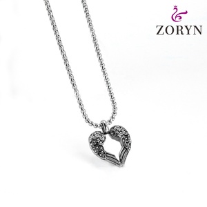 Colgante de Corazón con Alas de Ángel de Acero Inoxidable, Joyería de Acero de Titanio con Cristales, Estilo Gótico, Punk, Romántico, Vintage, Bohemio, para Hombres y Mujeres - Product Image 3