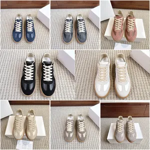 Chaussures décontractées pour hommes de haute qualité, en cuir rétro, polyvalentes, à lacets, à semelle plate, chaussures de sport décontractées - Product Image 1