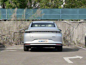 Nuova Uscita 2026 <span class=keywords><strong>Nissan</strong></span> N6 180Max Ibrida Plug-in, Auto Elettrica di Lusso a 5 Posti ad Alta Efficienza e Vendita Rapida - Product Image 5