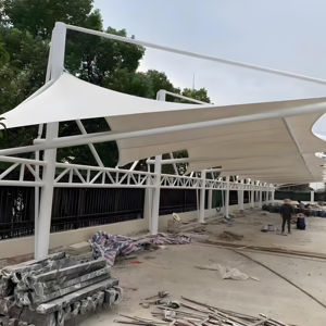 Structure de treillis en acier pour l'extérieur, abri avec revêtement en panneaux d'aluminium - Product Image 2