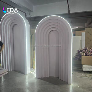 LEDA Toile de fond de mariage moderne en acrylique Panneau de fond blanc 3D multicouche à LED pour la décoration d'événement de mariage - Product Image 3