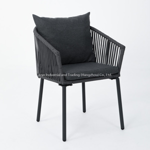 Ensemble de mobilier de jardin en métal ODM pour loisirs, table et chaises de salle à manger modernes pour patio, restaurant, villa et hôtel - Product Image 4