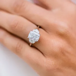 海勒joyas 3ct/4ct 10k 14k 18k 3石垫切割硅石订婚戒指钻石黄金珠宝三部曲戒指