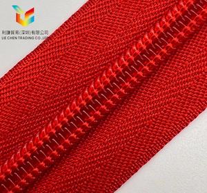 Tinte Rojo Disperso 152 de Alta Solidez, Tinte Azo Disperso para Tejidos de Poliéster e Impresión Textil, Marca LIECHEN, 200% de Intensidad - Product Image 3