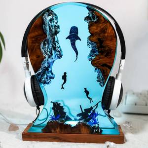 Divers and Shark Epoxy Resin Crafts Game Headset Holder for Boyfriend's Birthday Gift