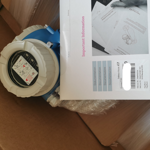 Débitmètre Coriolis Proline Promass F 300 en acier inoxydable OEM pour gaz, précision supérieure, compact et facilement accessible - Product Image 3