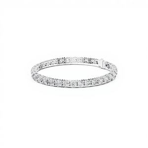 Bracelet de mariage pour femme plaqué or blanc 14 carats avec diamant rond cultivé en laboratoire |   Cadeau de luxe pour les occasions de fête et de mariage - Product Image 1