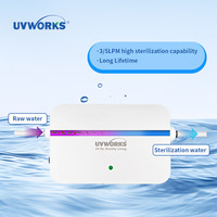 Purificateur d'eau compact UVWORKS à LED UVC, sans mercure, réduction de 99,99 % des bactéries, pour la désinfection des conduites domestiques.