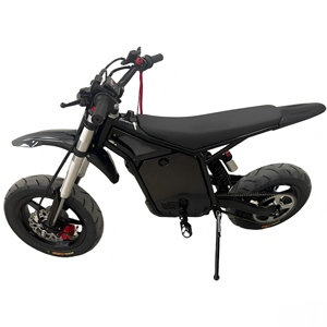 Moto tout-terrain <span class=keywords><strong>électrique</strong></span> à motif carbone 48V <span class=keywords><strong>1300W</strong></span> 3000W, batterie lithium 21Ah, frein hydraulique, 3 vitesses, écran LCD, coque - Product Image 2