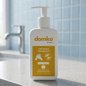 Jabón Líquido para Manos Domko Soft Touch 200ml, Aroma a Limón, Hidratante, PH 5.5, Sin Parabenos - Product Image 2