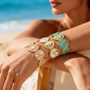 Pulsera de Acero Inoxidable con Diseño de Sirena, Chapada en Oro de 18k, Resistente al Agua, de Acero Titanio, Joyería de Moda para Mujer, Tema Oceánico - Product Image 1