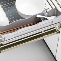 Panier coulissant en fil métallique thermolaqué pour organiser les casseroles, idéal pour les maisons locatives et les petits condos, à installer dans les armoires de cuisine