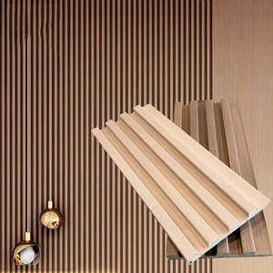 Panneau mural rainuré en PVC imitation bois massif, lambris cannelé pour revêtement intérieur et extérieur, idéal pour la décoration de fond de télévision - Product Image 1