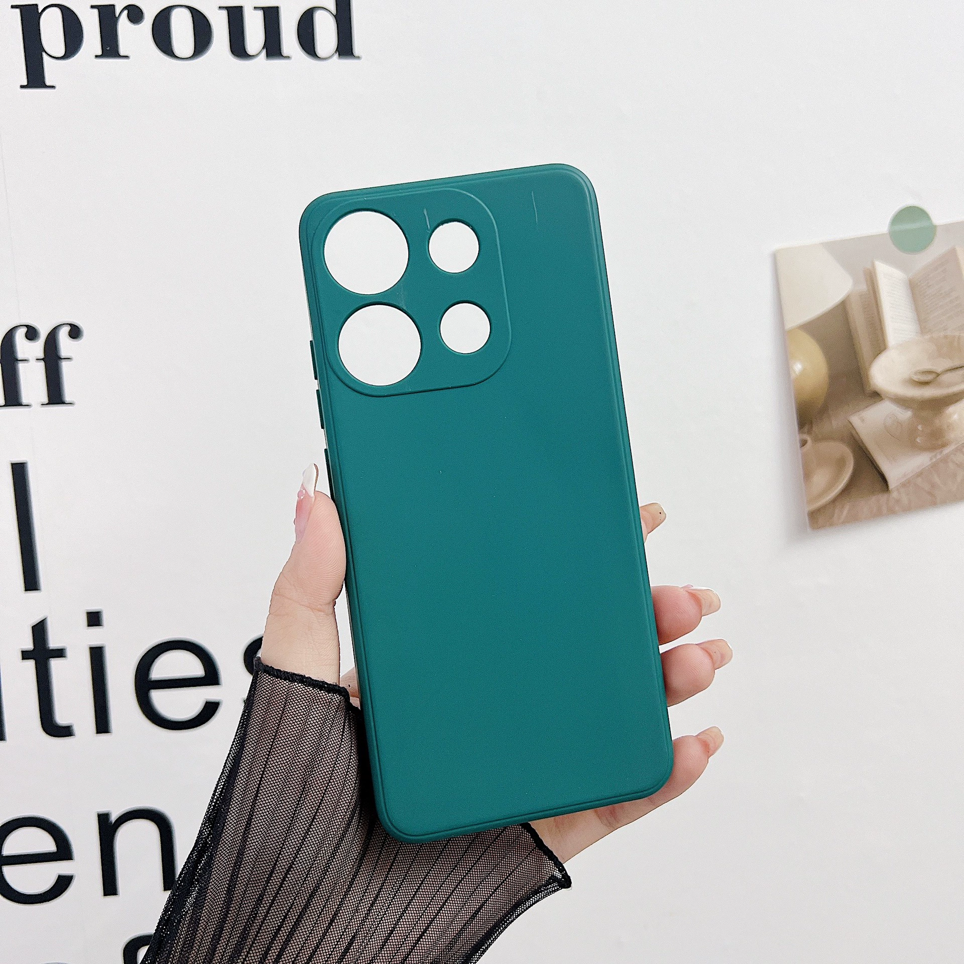 สีเขียว