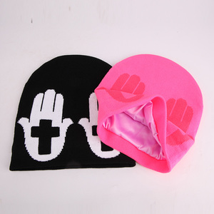 Casquettes en tricot jacquard imprimées avec des motifs personnalisés, doublées de satin à l'intérieur, chapeau Skully Y2k réversible - Product Image 5