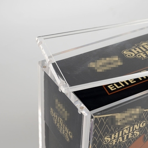 Boîte de présentation en acrylique Elite Trainer Box avec couvercle magnétique pour le rangement des cartes Pokémon - Product Image 5