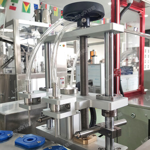 Équipement industriel de machinerie personnalisée pour petites entreprises, machine de remplissage de liquides à <span class=keywords><strong>petit</strong></span> volume, machine de bouchage - Product Image 6